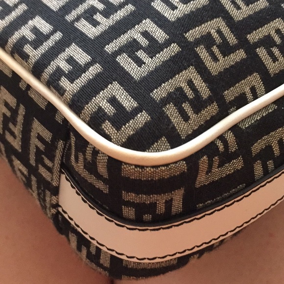 BNWT Fendi Bag SOLD - Picture 8 of 8